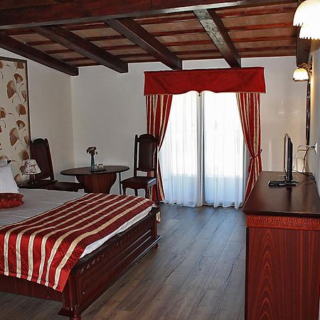 Hotel Schassburger Tor Sighișoara Pokój zdjęcie